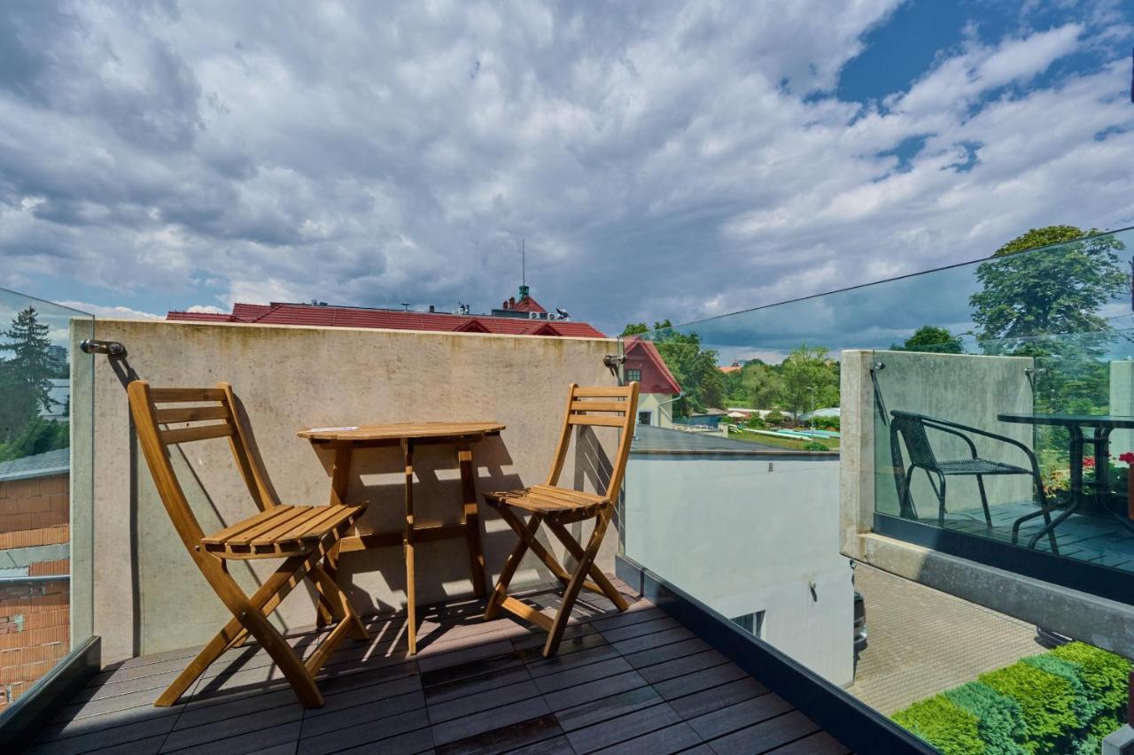 Apartment By The Oder River Wroclaw By Noclegi Renters Exterior photo